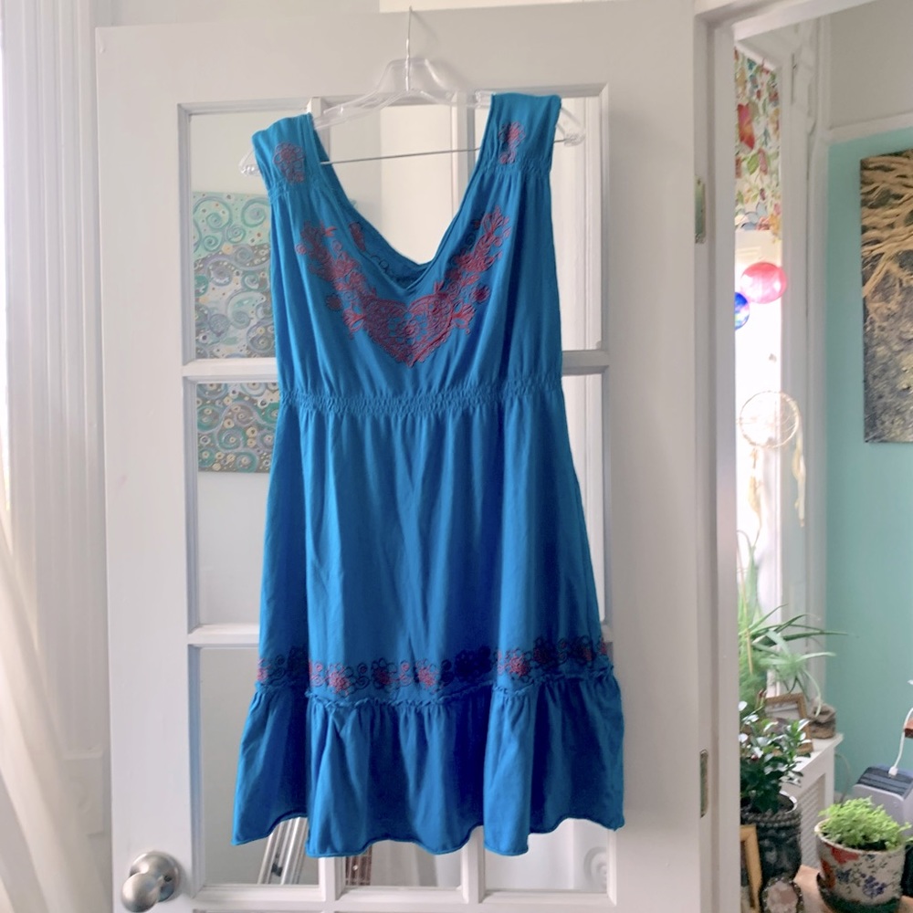 Johnny was dress size L